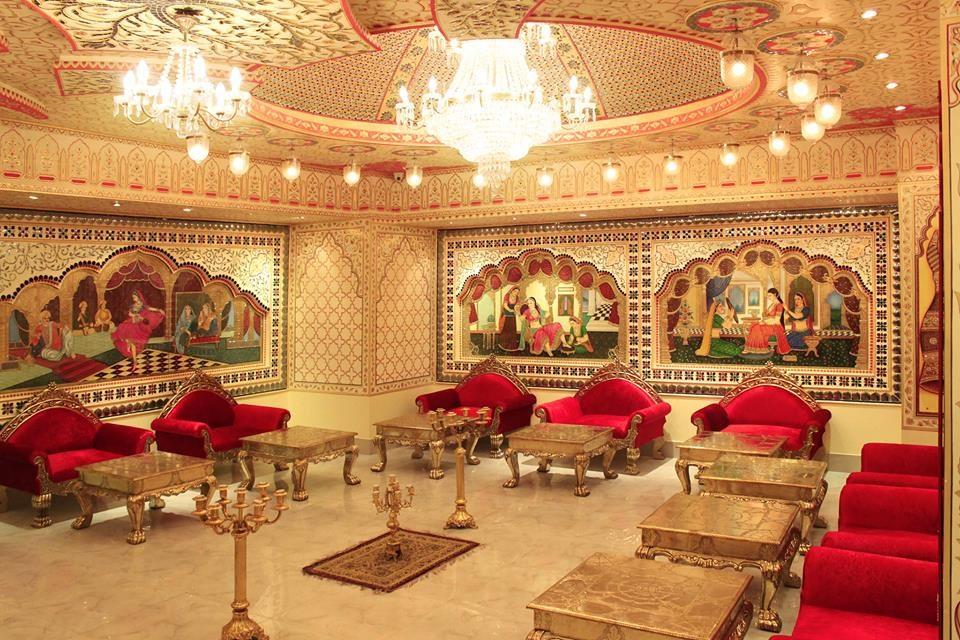 Sheesh Mahal